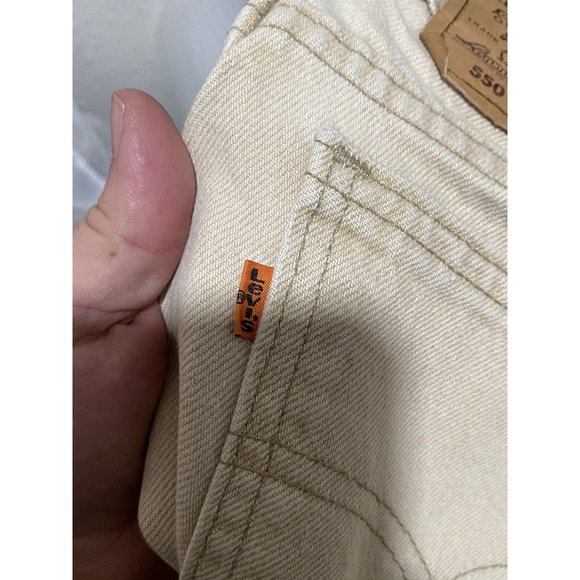 Vintage Levi’s cream Made In USA  tag Size 36x32 actual size 38x29.5 - Picture 9 of 11
